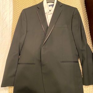 Calvin Klein Tuxedo (& shirt, bowtie & cummerbund)